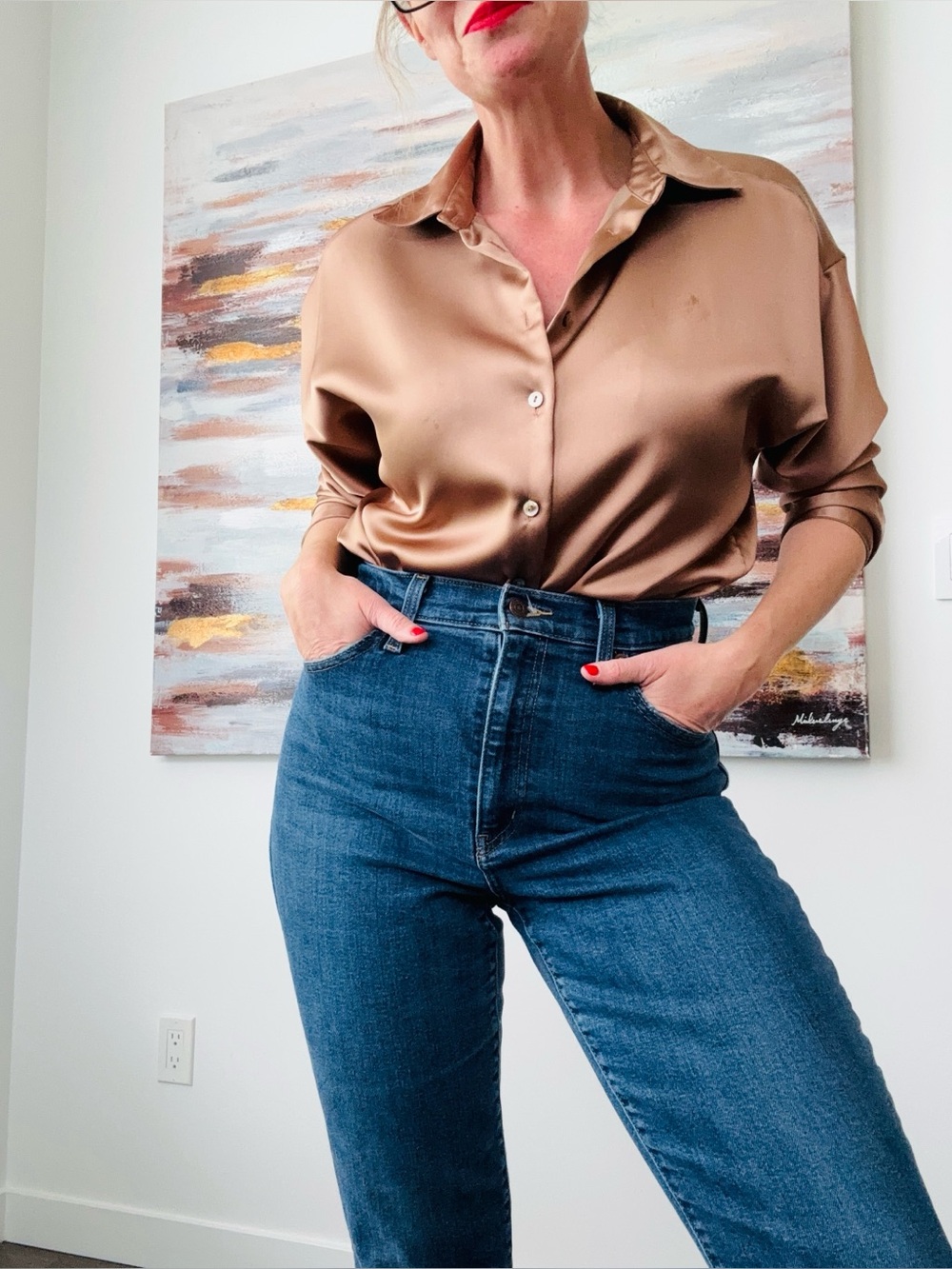 LEVI'S High Waisted Mom Jeans Indigo Wash Denim Size 29